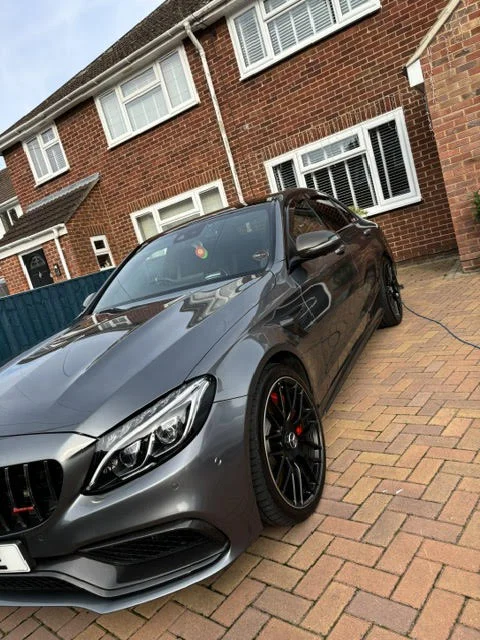 Mercedes Benz